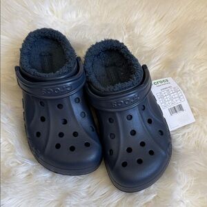 CROCS Dark Blue Fuzzy Lined Slippers